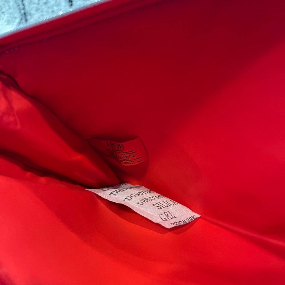 NWOT : Dior cosmetics bag/pouch - Picture 4 of 7
